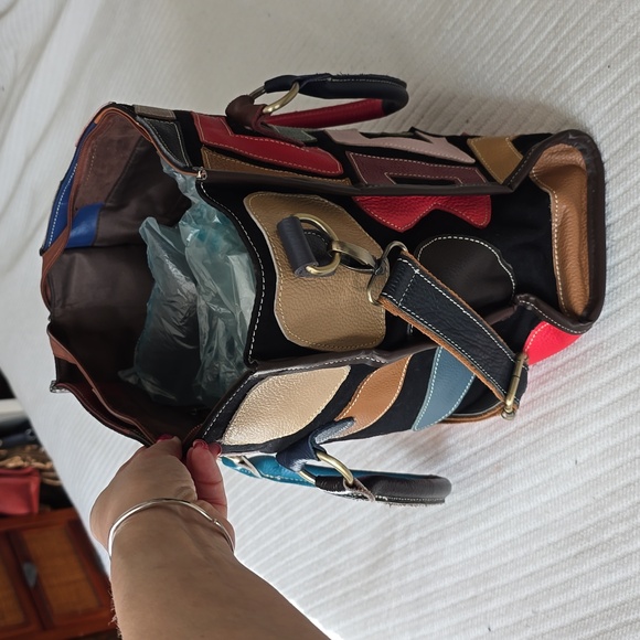 Geometric Leather Bag - Picture 4 of 9